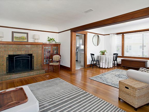 4th image of 4803 Felton St