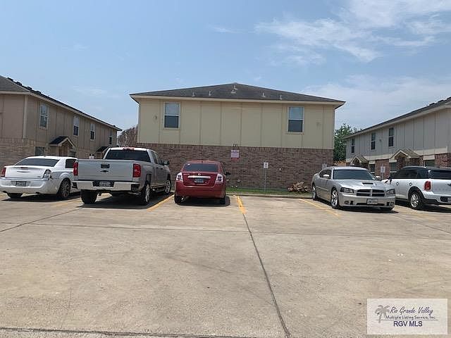 1st image of 721 Sonesta Dr