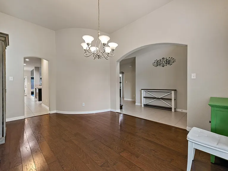 10513 Sedalia Dr — Photo 5