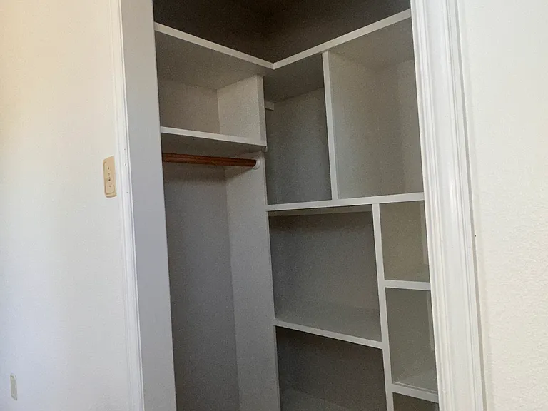 3326 Obenchain St — Photo 31