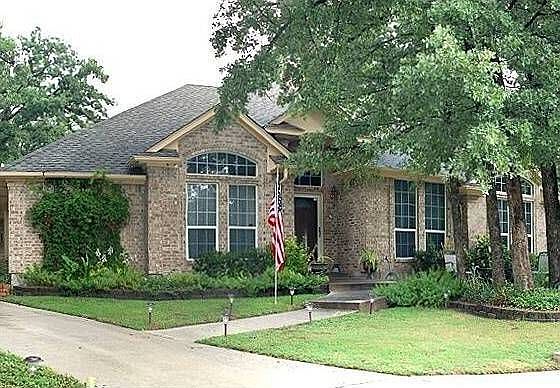 1st image of 3101 Deerfield Dr