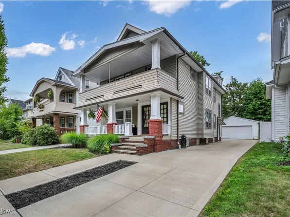 2079-2081 Wascana Ave, Lakewood, OH 44107