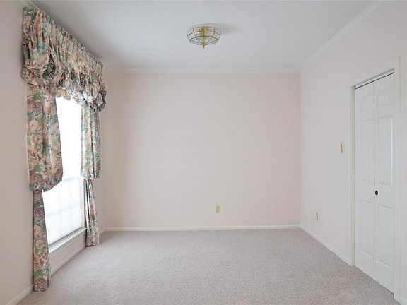 4th image of 14627 Underwood Creek Way