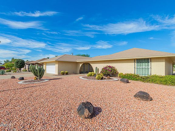 3rd image of 19642 N Willowcreek Cir