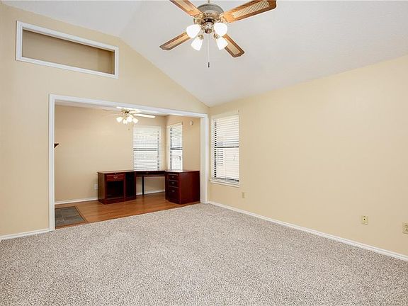 4th image of 6002 Shattuck Dr