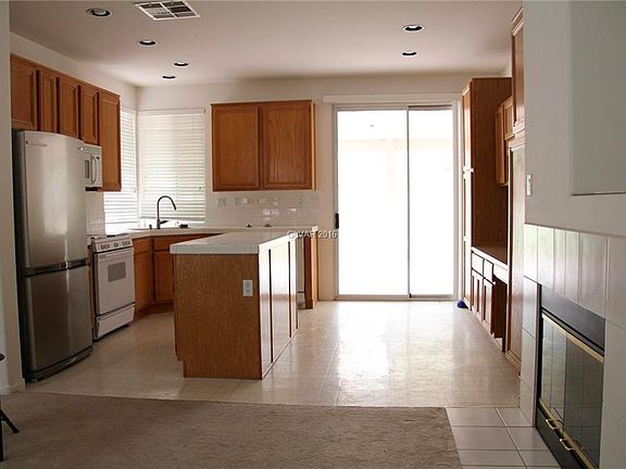 4th image of 9052 Edgeworth Pl #0