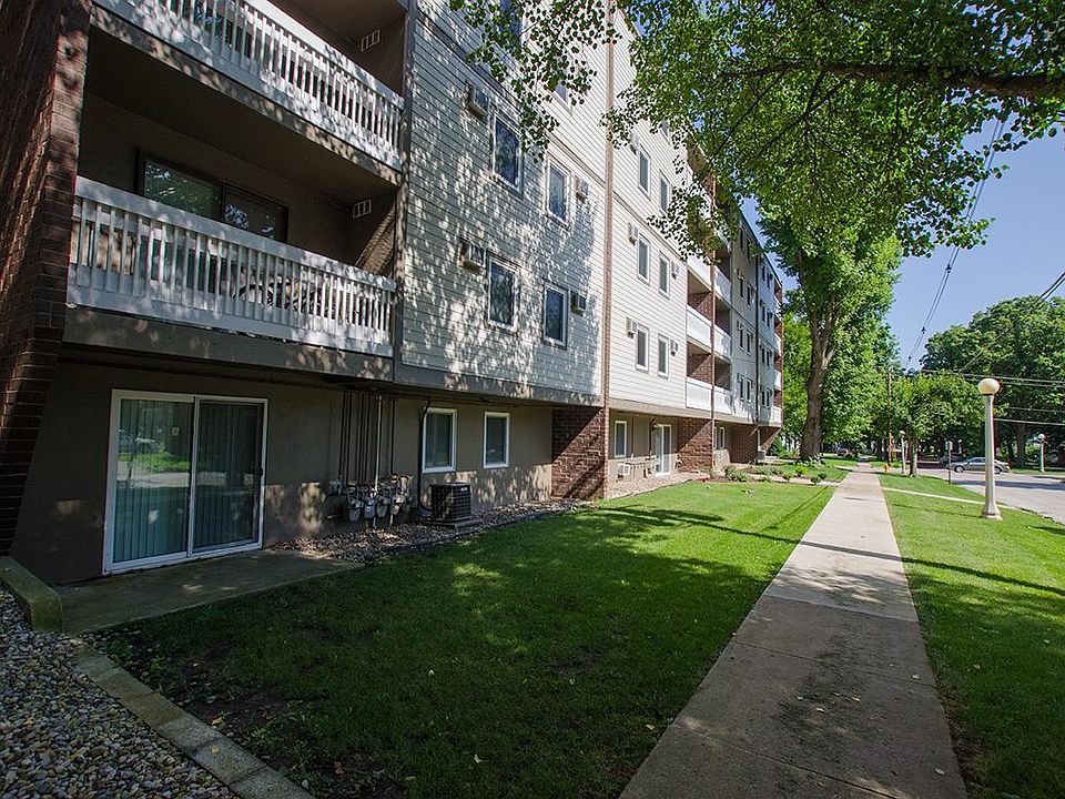 1st image of 505 S Busey Ave #1