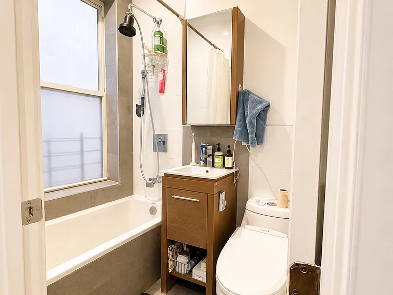 939 Saint Marks Ave #2D — Photo 6