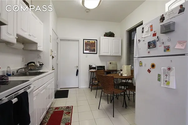 Rented by Compass | media 17