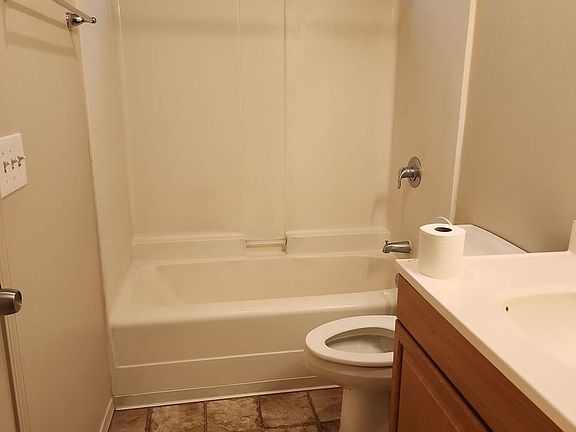 4th image of 255 K St NE