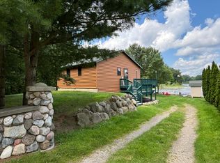 8215 S Island View Dr, Newaygo, MI