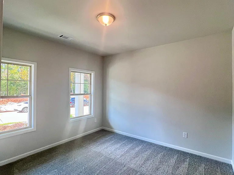 4595 Silver Oak Dr — Photo 18