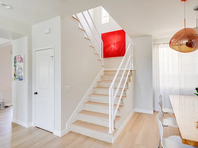 23315 Portland Ln — Photo 18