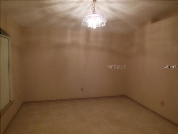 4th image of 4053 Forest Island Dr