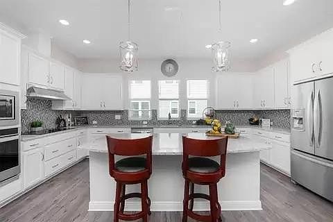 1st image of 9549 Cavendish Dr