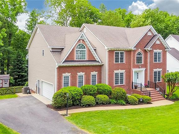 3rd image of 8719 Buford Square Pl