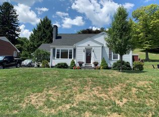 604 Hammer St, Bedford, PA 15522