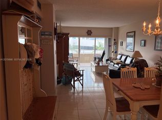 1965 S Ocean Dr APT 2D, Hallandale, FL 33009