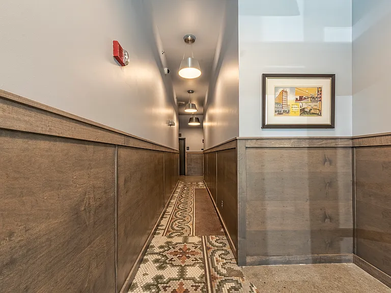 New Yorker Lofts — Photo 19