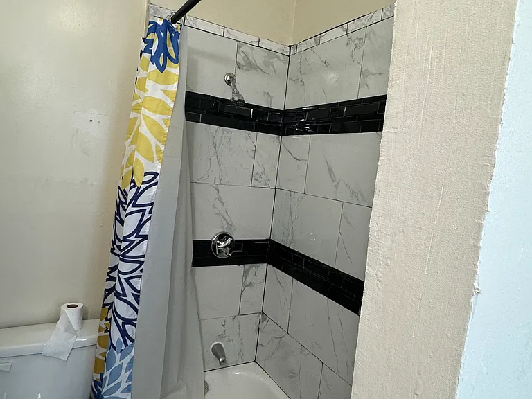 225 Admiral St #2 — Photo 1