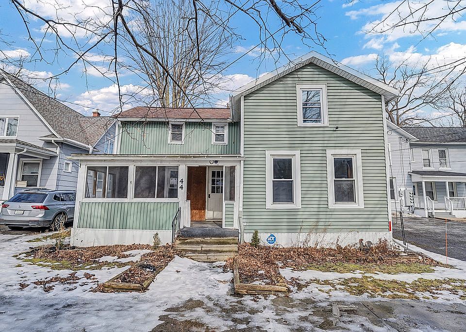 1st image of 44 Hill St
