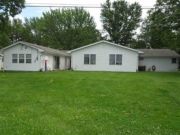 2nd image of 408 Country Ln
