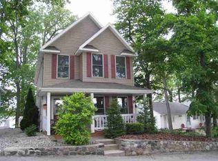 80 Lane 345 Crooked Lk, Angola, IN 46703