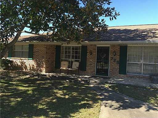 1st image of 725 Briarwood Dr