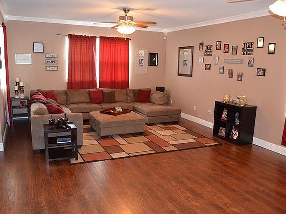 5th image of 18505 Snowdonia Dr