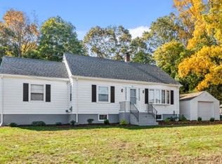 94 Stevens Rd, Swansea, MA 02777