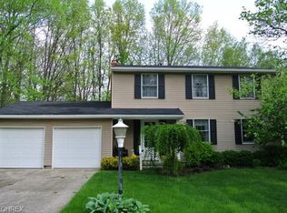 4152 Leewood Rd, Stow, OH 44224