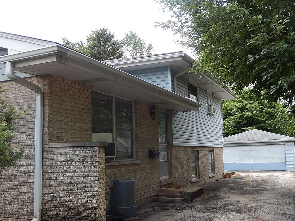 1st image of 424 9th Ave