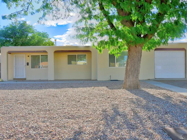 1825 Somervell St NE, Albuquerque, NM 87112