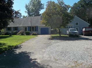 1301 Tuckerton Ave, Whiting, NJ 08759
