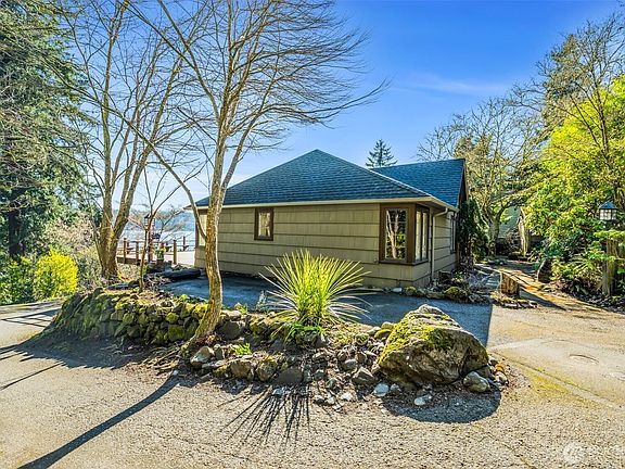 3rd image of 4514 Ferncroft Road