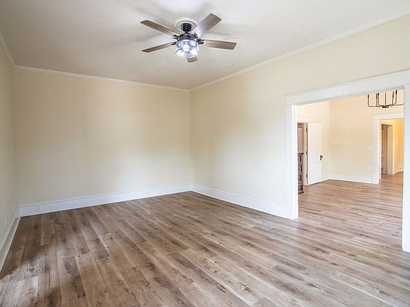 4th image of 232 S Jacobs St