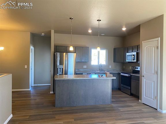 2nd image of 3525 Bobtail Ln