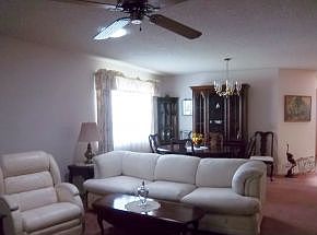 3rd image of 3328 S Royal Oaks Dr