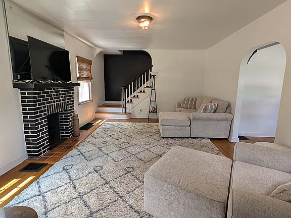 5th image of 141 Ridgecrest Road