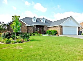 2913 White Oak, Poteau, OK 74953