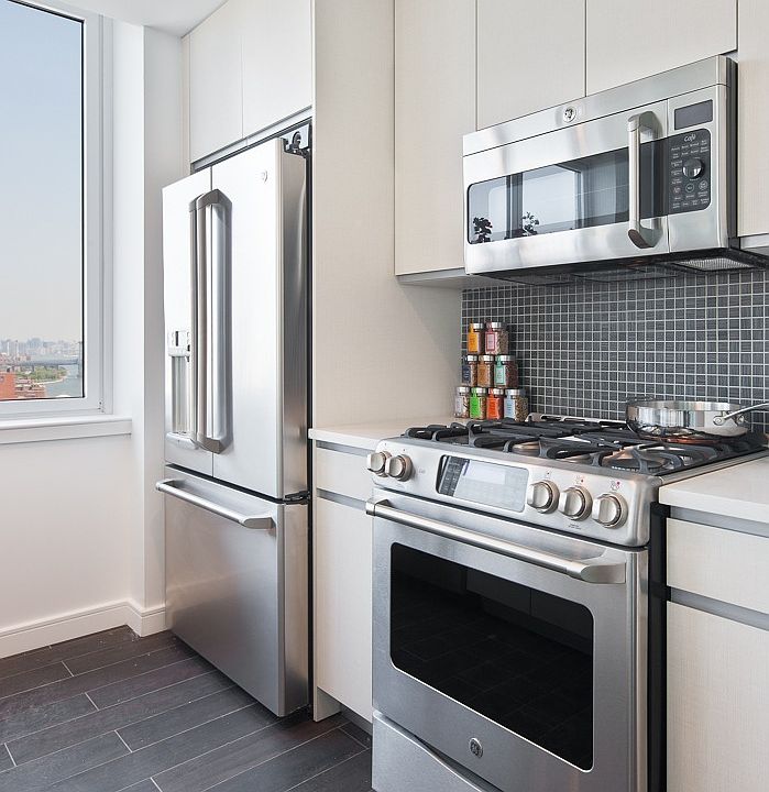 1st image of 309 Gold St #14DU