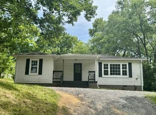 1040 6th St NE, Cleveland, TN 37311