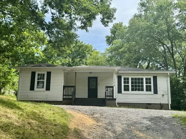1040 6th St NE, Cleveland, TN 37311