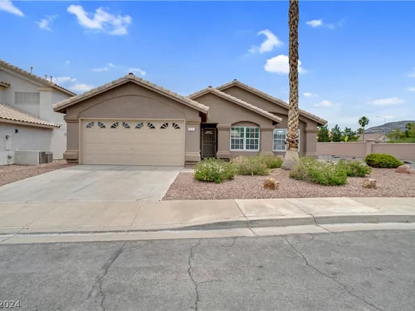71 Moonlight Village Ln, Henderson, NV 89012