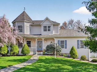 149 Creamery Pond Rd, Chester, NY 10918