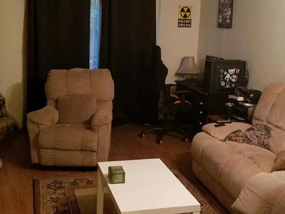 1st image of 1814 Lilac Dr