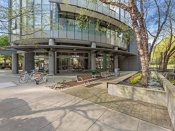 2nd image of 3601 SE River Pkwy #2202