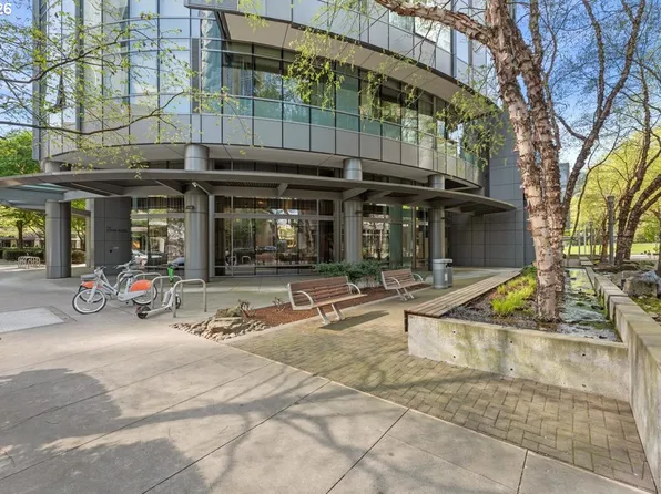 3601 SE River Pkwy #2202, Portland, OR 97239