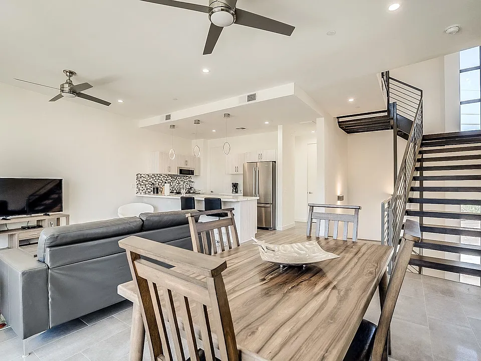 Eclipse Luxury Apts