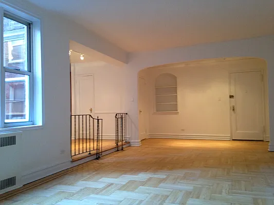 Sold by Rolling Stone Realty LLC | media 10